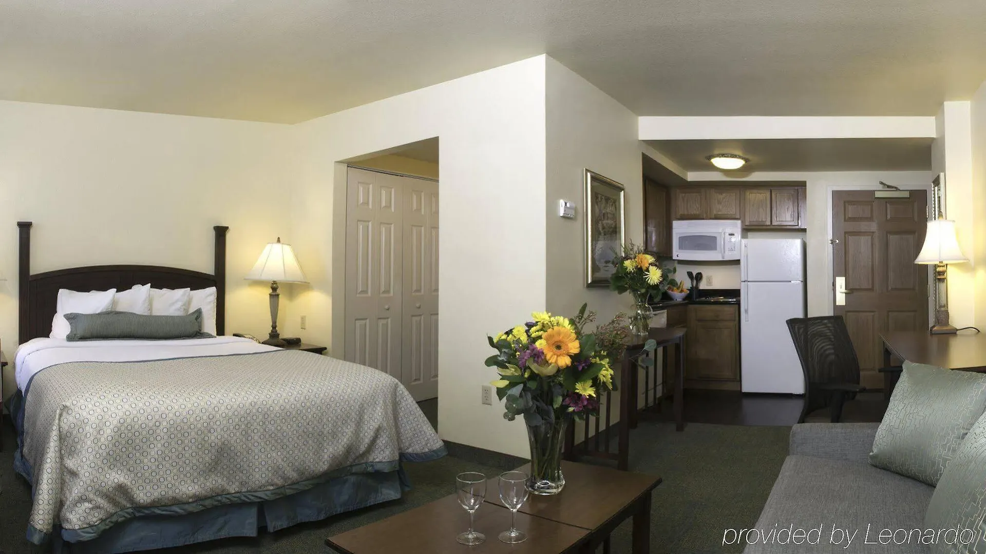 Hotel Staybridge Suites Denver International Airport By Ihg