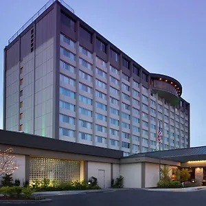 Skybridge Seattle Airport Hotel SeaTac