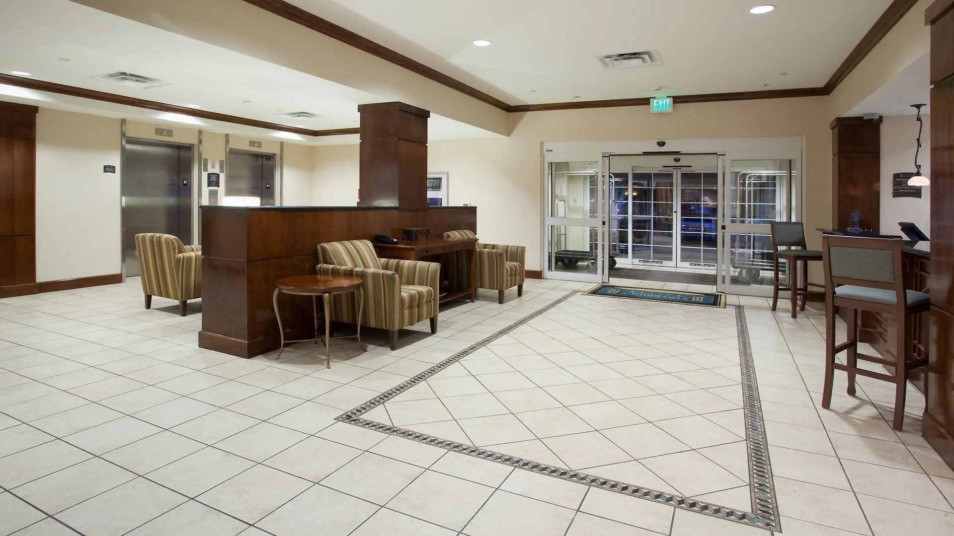 Staybridge Suites Denver International Airport By Ihg 3*,