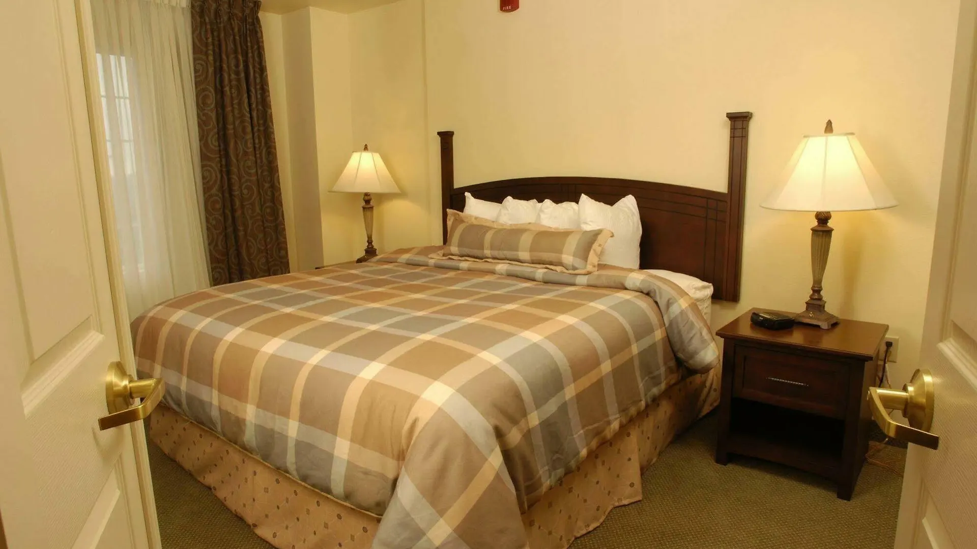 Hotel Staybridge Suites Denver International Airport By Ihg